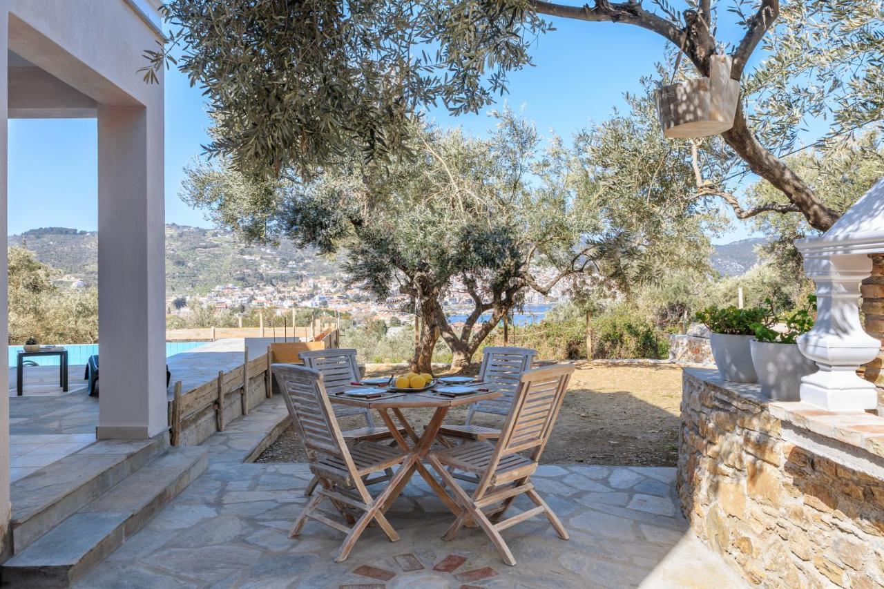 Revenio Villa Skopelos Town