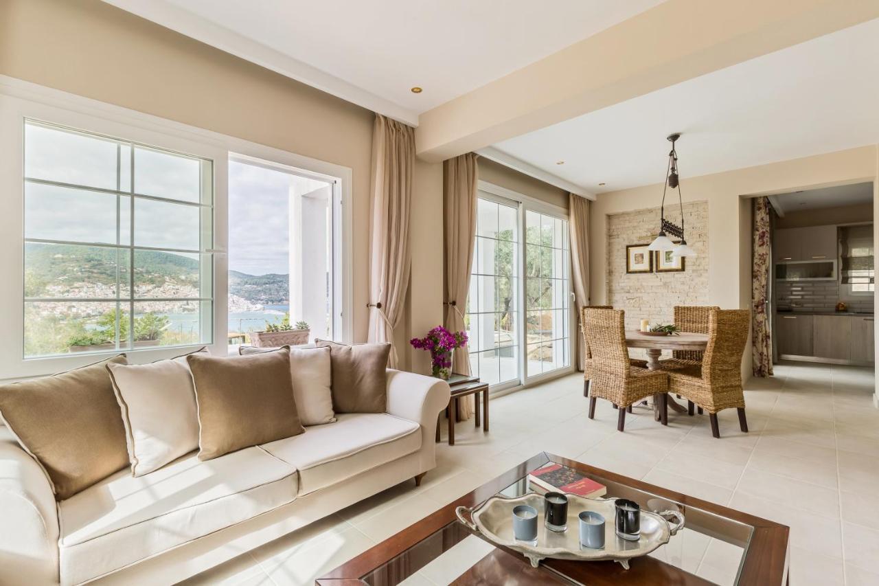 Revenio Skopelos Town