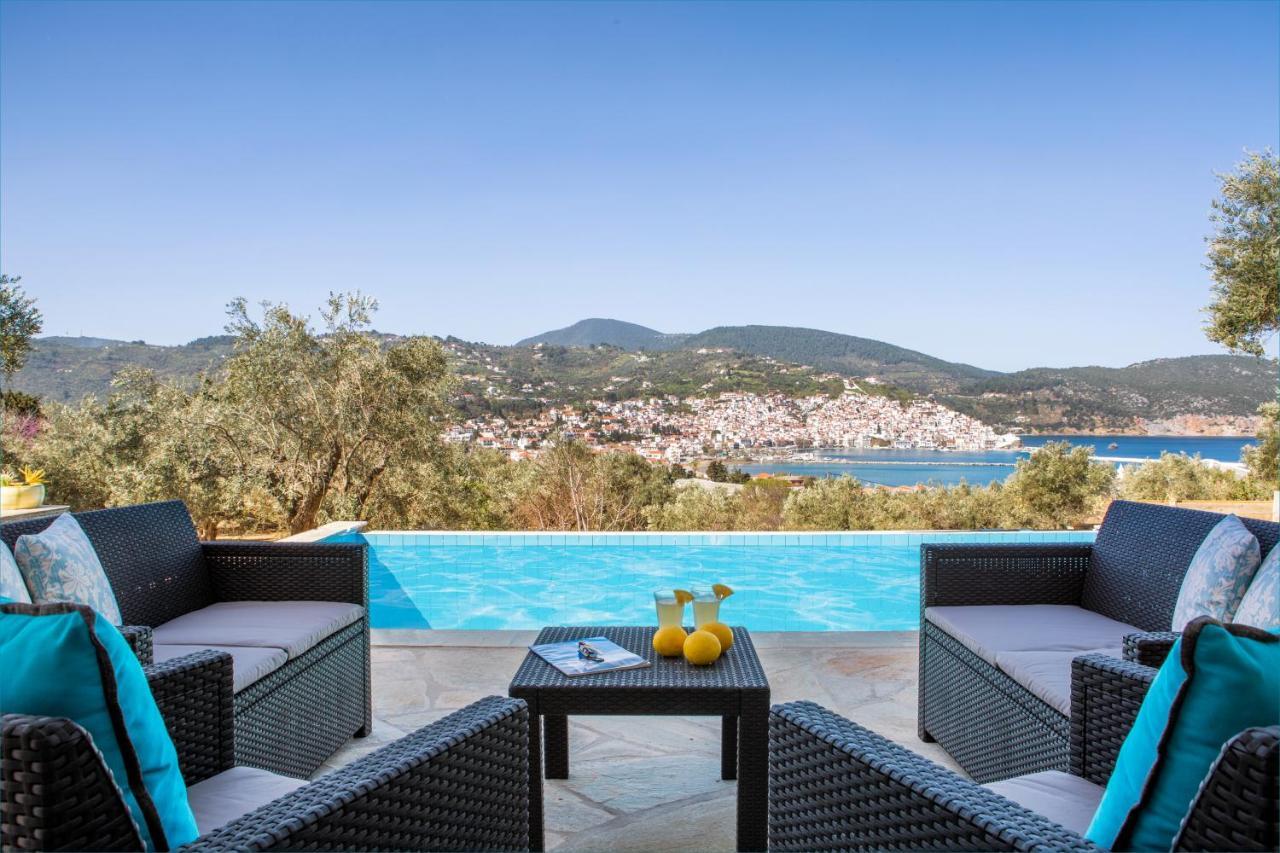 Revenio Villa